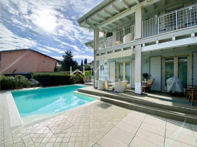 Vendesi villa singola a Polpenazze del Garda via Battista ribelli