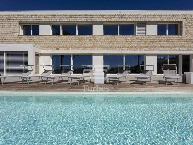 Vendesi villa singola a Scicli, Scicli