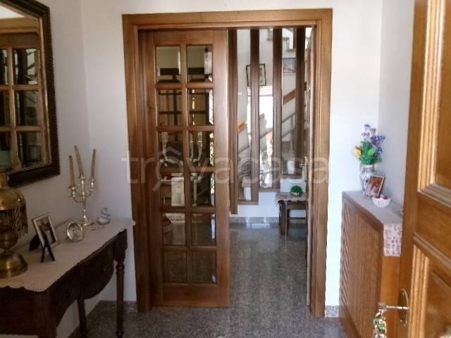 Vendesi villa singola a Scurcola Marsicana corso Talamo, 8
