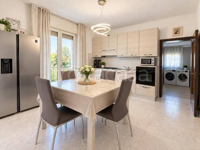 Vendesi villa singola a San Giorgio delle Pertiche via Buson 34
