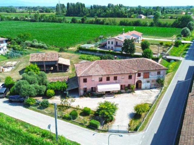 Vendesi villa singola a San Giorgio in Bosco via ponte sauro, 7