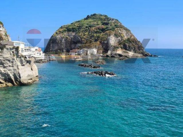 Vendesi villa singola a Serrara Fontana, Sant'angelo