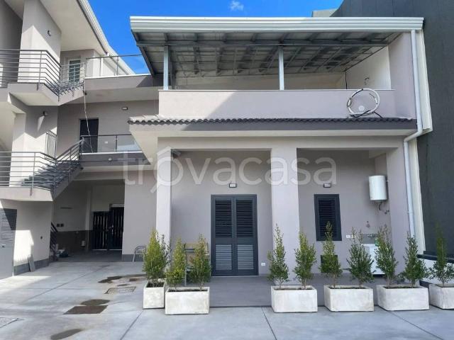 Vendesi villa singola ad Acireale
