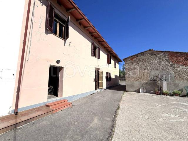 Vendesi villa singola ad Agliana