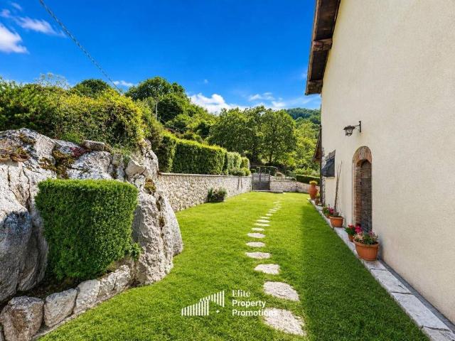 Vendesi villa singola ad Artena via Piano della Civita, 8