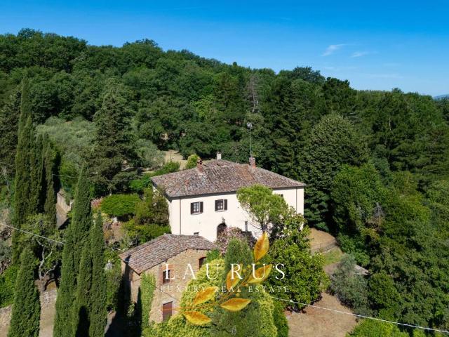 Vendesi villa singola ad Arezzo via di Castelsecco, La Pace Staggiano