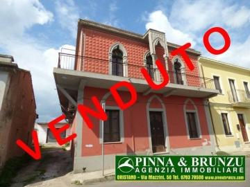 Vendesi villa/villetta a San Vero Milis via del bianco