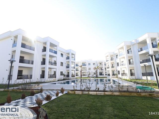 Vendi Gayrimenkulden Havuzlu Sitede Sanayi ve CBÜ Yakını 1+1