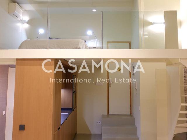VENDIDO& 13 Este estudio recientemente renovado combina sin. 75m² Barcelona
