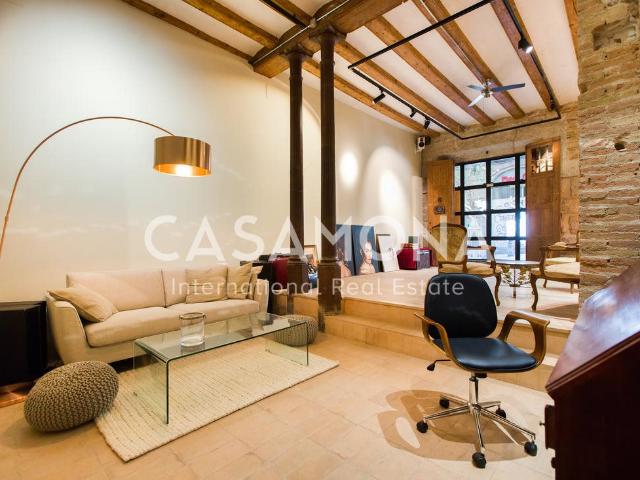 VENDIDO& 13 Esta impresionante propiedad que se encuentra en. 150m² Barcelona