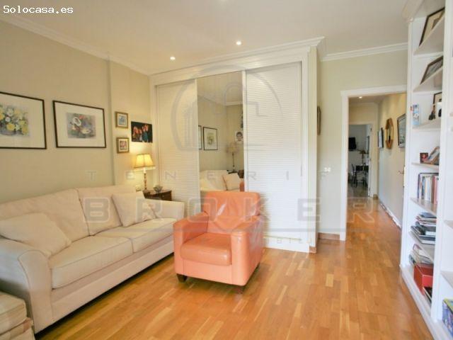 VENDIDO: Impecable chalet adosado en complejo con piscina climatizada
