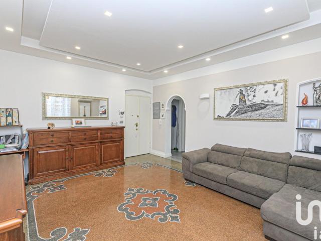 Vendita Appartamento 95 m² 2 camere Genova 95m² Genova