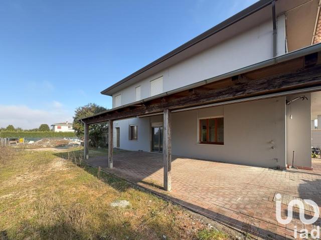 Vendita Appartamento 120 m² 2 camere Saccolongo 120m² Saccolongo