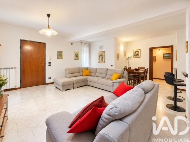 Vendita Appartamento 135 m² 3 camere Desenzano del Garda 135m² Desenzano del Garda