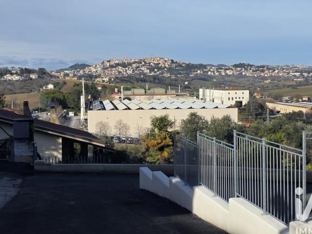 Vendita Appartamento 136 m² 3 camere Castelfidardo 136m² Castelfidardo