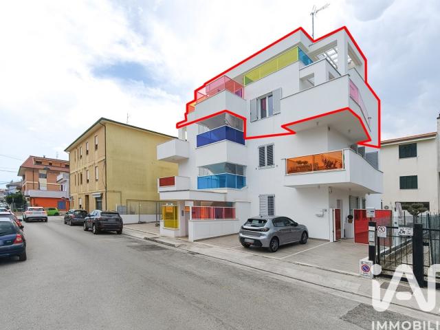 Vendita Appartamento 160 m² 2 camere Porto Sant'Elpidio 160m² Porto Sant'Elpidio