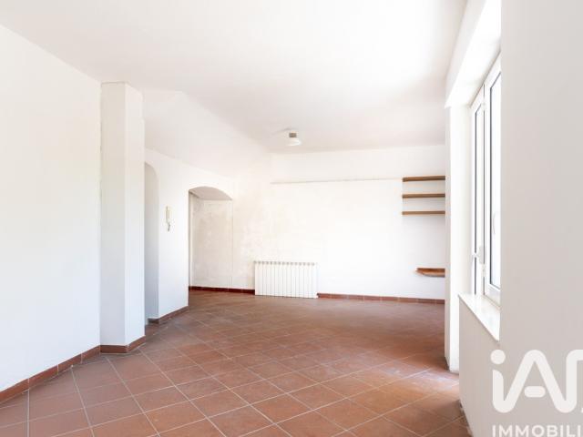 Vendita Appartamento 167 m² 2 camere Napoli 167m² Napoli