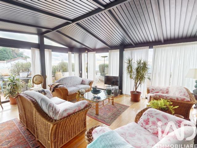 Vendita Appartamento 181 m² 4 camere Genova 181m² Genova