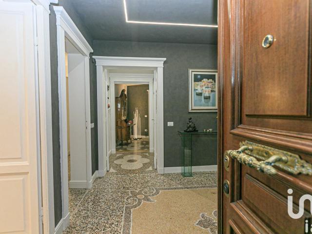 Vendita Appartamento 288 m² 5 camere Genova 288m² Genova
