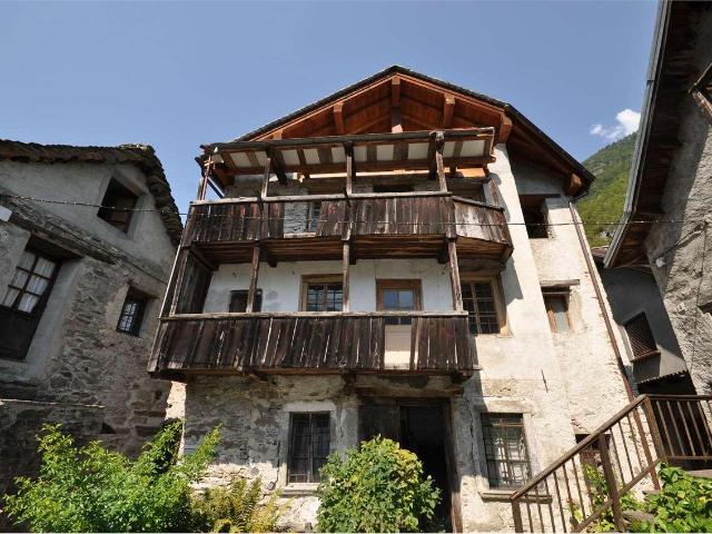 vendita cantone ravizzi 8 vani 180mq