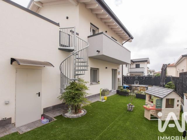 Vendita Casa indipendente / Villa 140 m² 3 camere Busto. 140m² Busto Arsizio