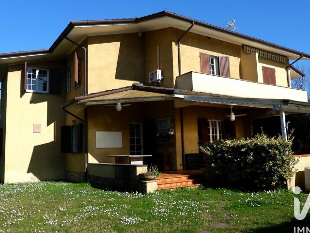 Vendita Casa indipendente / Villa 140 m² 4 camere Forte. 140m² Forte dei Marmi
