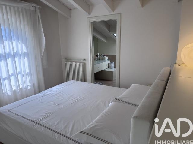 Vendita Casa indipendente / Villa 145 m² 2 camere Serave. 145m² Seravezza