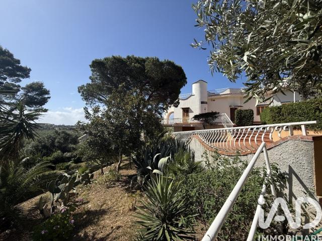 Vendita Casa indipendente / Villa 185 m² 4 camere Carini 185m² Carini