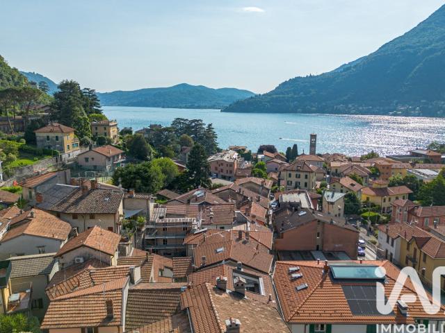Vendita Casa indipendente / Villa 194 m² 4 camere Torno 194m² Torno