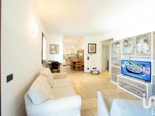 Vendita Casa indipendente / Villa 196 m² 4 camere Fiesol. 196m² Fiesole