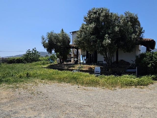 Vendita Casa indipendente / Villa 117 m² 2 camere Albeng. 117m² Albenga