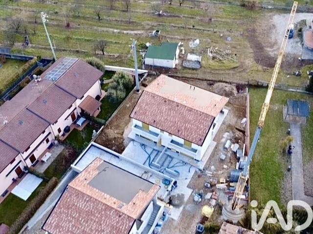 Vendita Casa indipendente / Villa 240 m² 3 camere Pescan. 240m² Pescantina