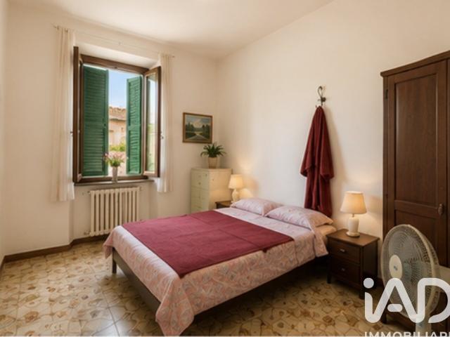Vendita Casa indipendente / Villa 240 m² 5 camere Prato 240m² Prato