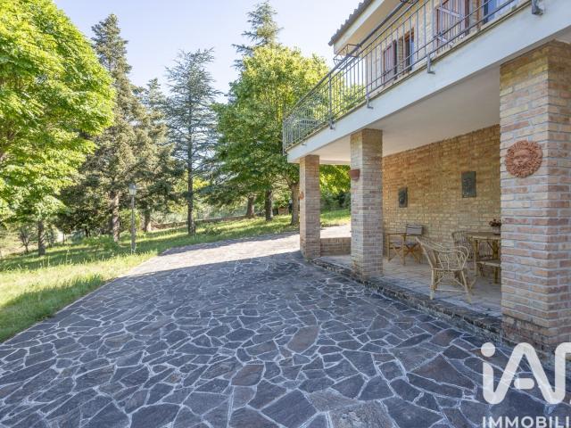 Vendita Casa indipendente / Villa 241 m² Fiastra 241m² Fiastra