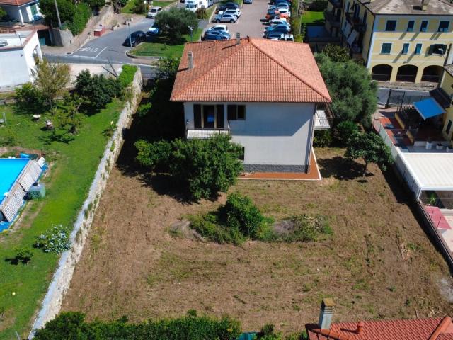 Vendita Casa indipendente / Villa 245 m² 3 camere Tovo S. 245m² Tovo San Giacomo