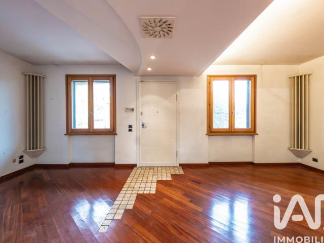 Vendita Casa indipendente / Villa 253 m² 3 camere Signa 253m² Signa