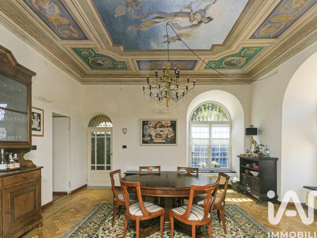 Vendita Casa indipendente / Villa 250 m² 3 camere Genova 250m² Genova