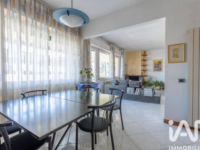 Vendita Casa indipendente / Villa 255 m² 3 camere Camaio. 255m² Camaiore