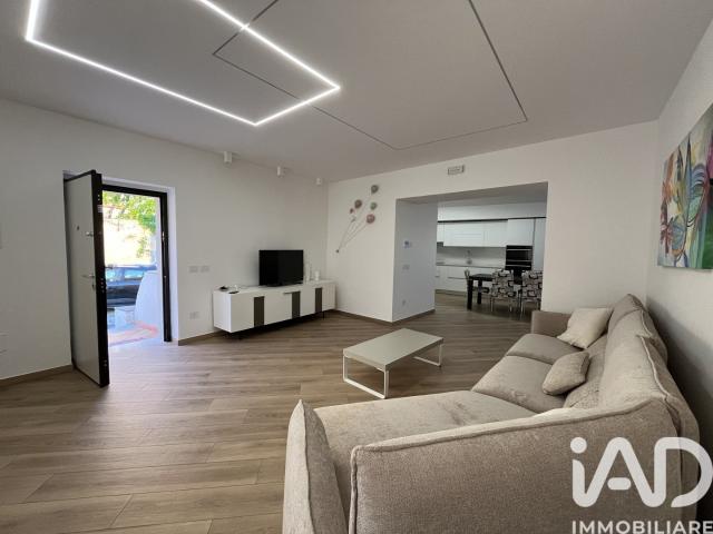 Vendita Casa indipendente / Villa 265 m² 3 camere Amante. 265m² Amantea
