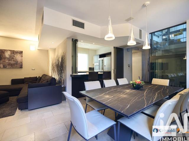 Vendita Casa indipendente / Villa 269 m² 3 camere Casale. 269m² Casalecchio di Reno