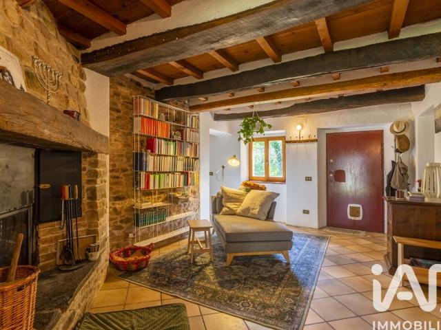 Vendita Casa indipendente / Villa 277 m² 4 camere Poggio. 277m² Poggio San Marcello