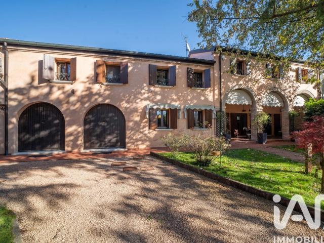 Vendita Casa indipendente / Villa 274 m² 5 camere Vigonz. 274m² Vigonza
