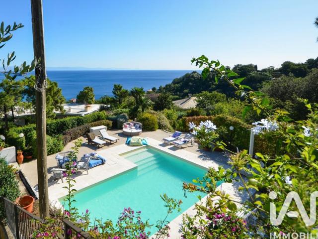 Vendita Casa indipendente / Villa 280 m² 3 camere Noli 280m² Noli