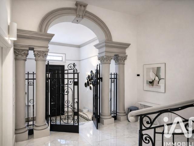 Vendita Casa indipendente / Villa 280 m² 5 camere Viareg. 280m² Viareggio
