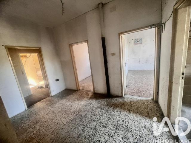 Vendita Casa indipendente / Villa 293 m² 9 camere Prato 293m² Prato