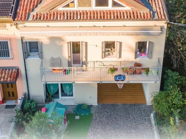 Vendita Casa indipendente / Villa 214 m² 2 camere Montic. 214m² Monticello Conte Otto