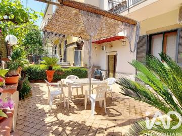 Vendita Casa indipendente / Villa 219 m² 5 camere Sant'A. 219m² Sant'Antonio Abate
