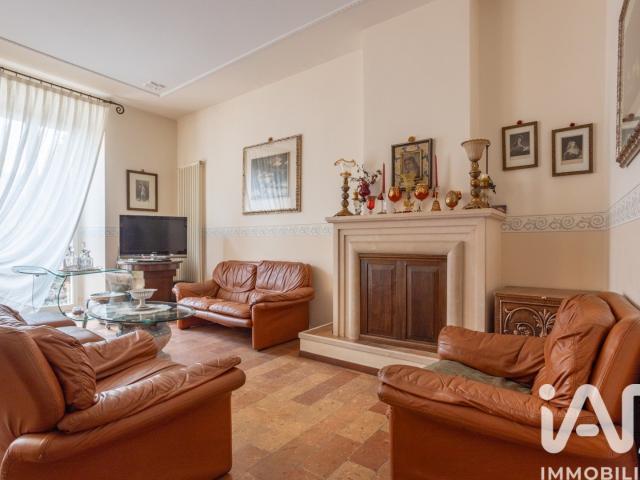 Vendita Casa indipendente / Villa 232 m² 3 camere Urbino 232m² Urbino