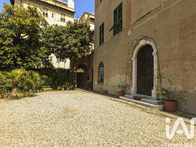 Vendita Casa indipendente / Villa 350 m² 5 camere Genova 350m² Genova