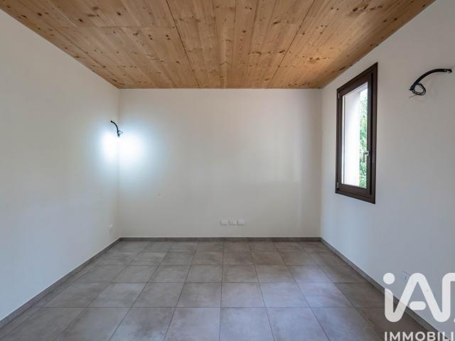 Vendita Casa indipendente / Villa 355 m² 2 camere Bonden. 355m² Bondeno